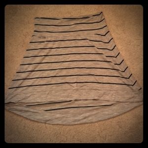 Icebreaker hi-lo skirt